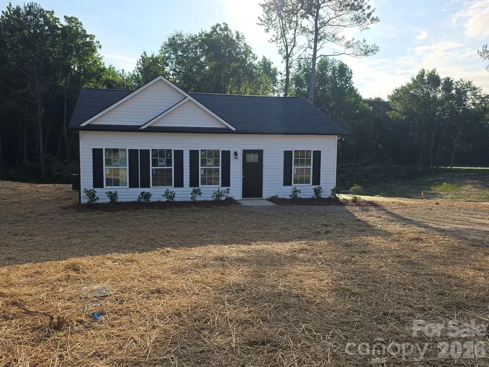 Unit for sale at 328 Dudley Road, Pageland, SC 29728
