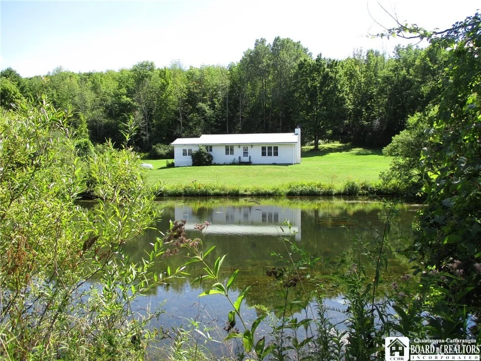 Unit for sale at 6878 Shaller Road, Belfast, NY 14711
