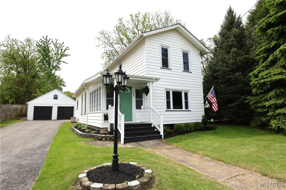 Unit for sale at 609 Market Street, Lockport City, NY 14094