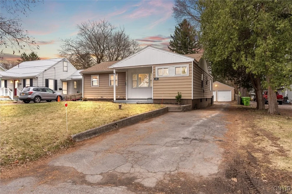 Unit for sale at 140 Campbell Road, Salina, NY 13211