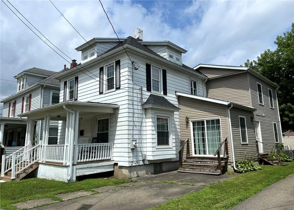Unit for sale at 514 Beecher Street, Elmira City, NY 14904