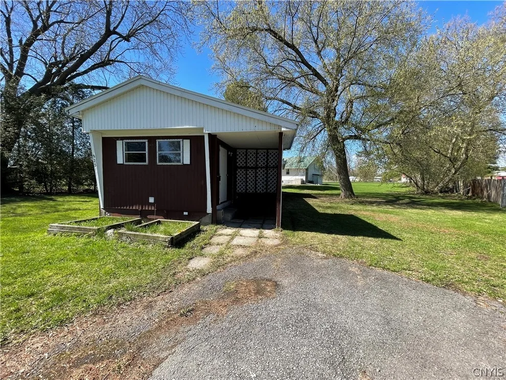 Unit for sale at 925 Albany Avenue, Ogdensburg, NY 13669