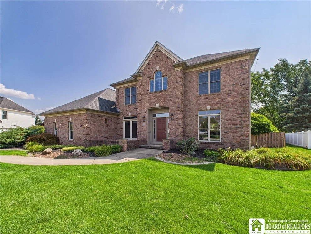 Unit for sale at 5319 Coyote Court, Clarence, NY 14221