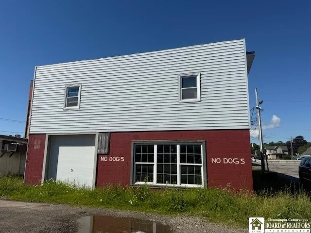 Unit for sale at 27 Merchant Place, Ellicott, NY 14733