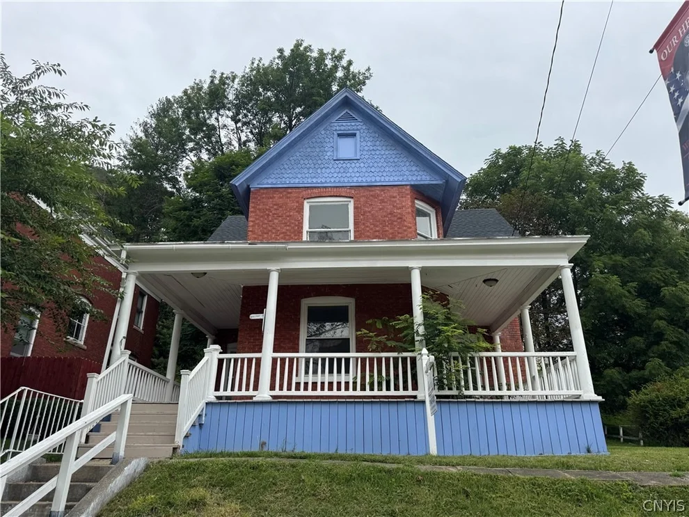 Unit for sale at 21 Monroe Street, St Johnsville, NY 13452