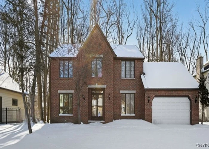 Unit for sale at 39 Chicory Lane, Amherst, NY 14051