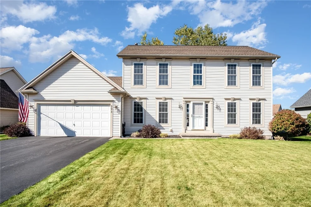 Unit for sale at 293 Whispering Pines Circle, Greece, NY 14612
