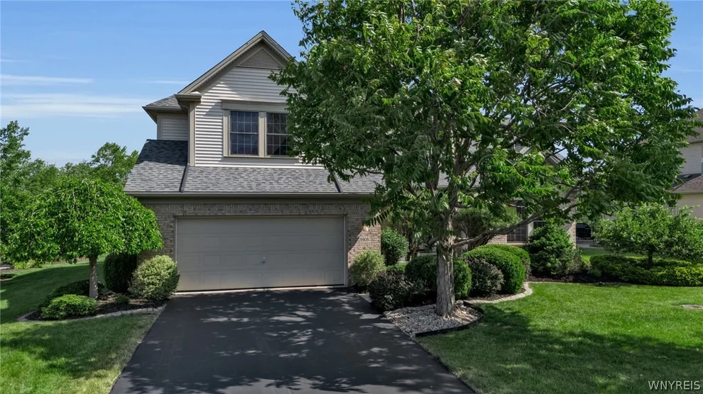 Unit for sale at 8908 Connemara Lane, Clarence, NY 14032