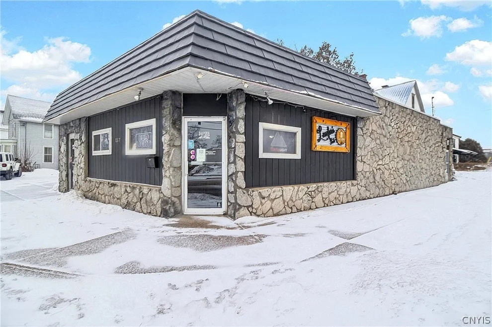 Unit for sale at 157 Whitesboro Street, Whitestown, NY 13495