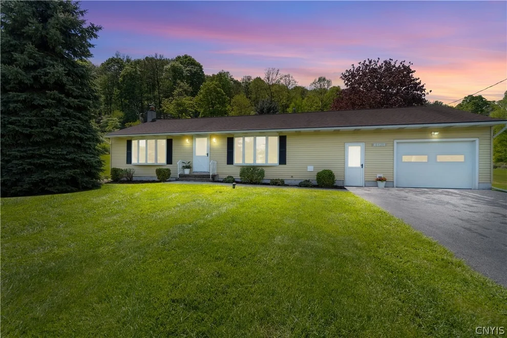Unit for sale at 4421 Whedon Road, Camillus, NY 13031