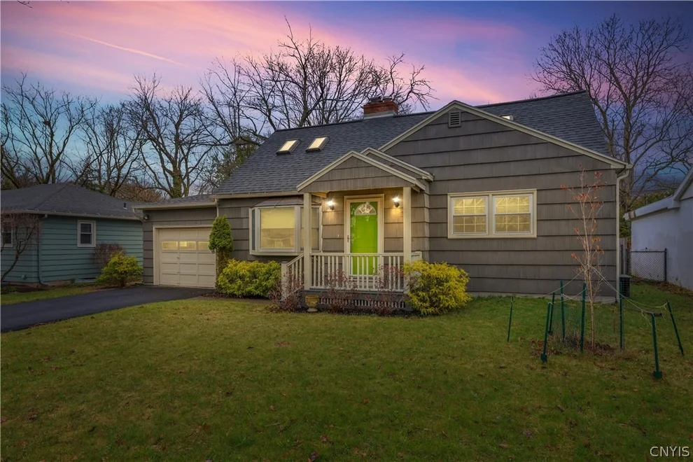 Unit for sale at 221 Croyden Road, Syracuse, NY 13224