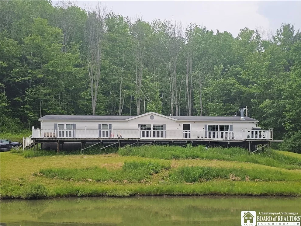 Unit for sale at 3937 Mcmahon Road, Hinsdale, NY 14743