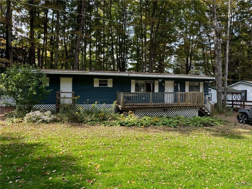 Unit for sale at 9 Heron Road, Paris, NY 13322