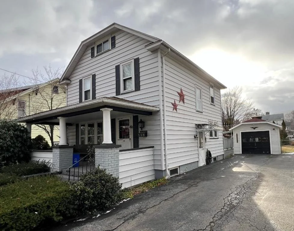 Unit for sale at 963 Farnham Street, Elmira-City, NY 14901