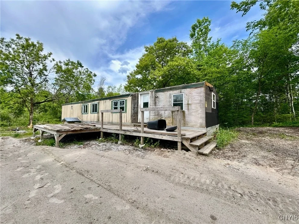 Unit for sale at 1932 County Route 3, Hammond, NY 13646