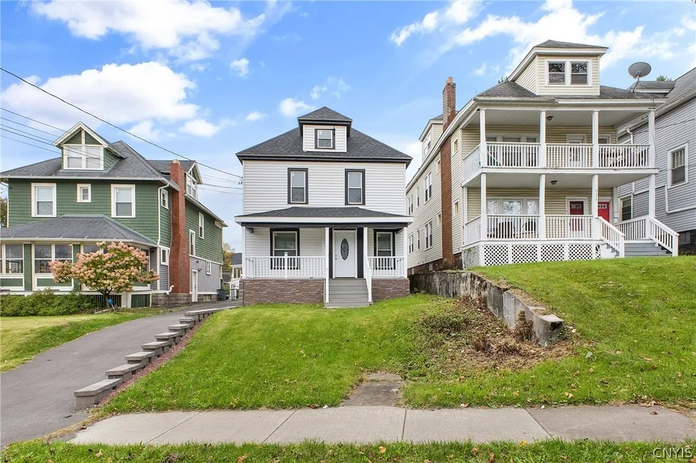 Unit for sale at 2320 E Genesee Street, Syracuse, NY 13210
