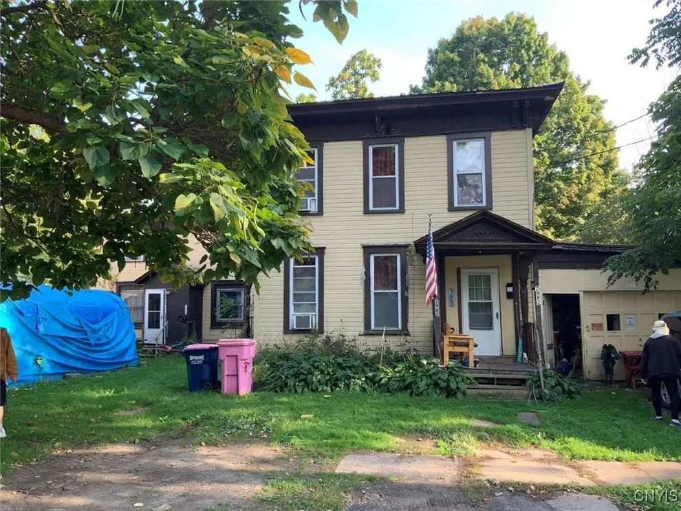Unit for sale at 2982-2984 W Bridge Street, Lysander, NY 13135