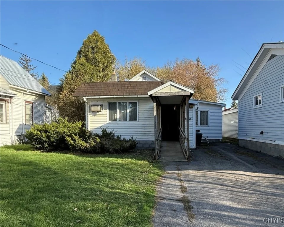 Unit for sale at 312 King Street, Ogdensburg, NY 13669