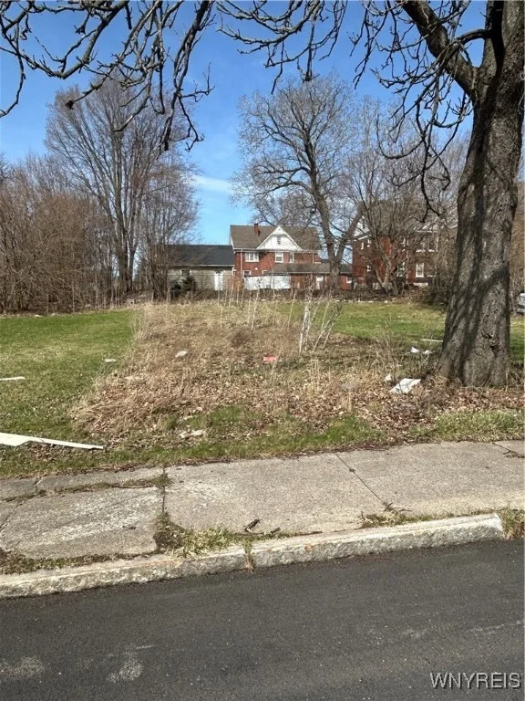 Unit for sale at 1418 Robinson Court, Niagara Falls, NY 14303