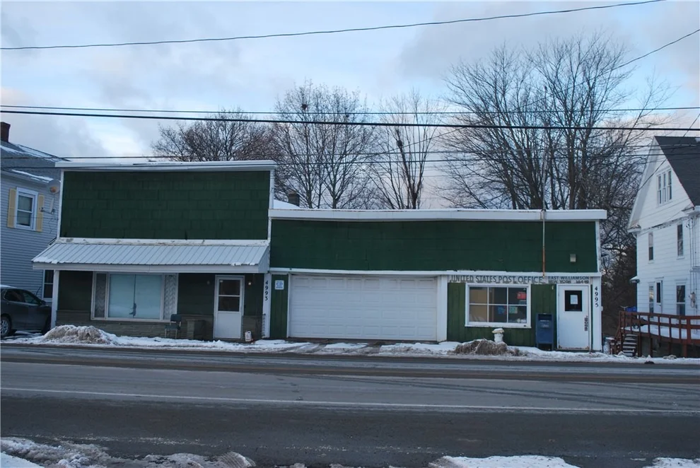 Unit for sale at 4995 Ridge Road, Williamson, NY 14589