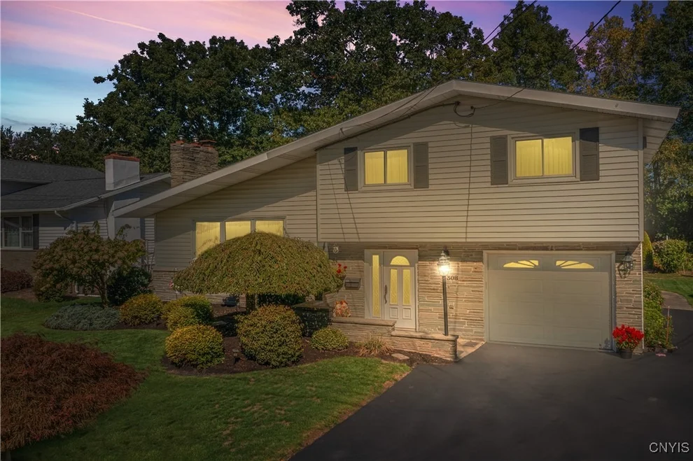 Unit for sale at 308 Charlane Parkway, Salina, NY 13212