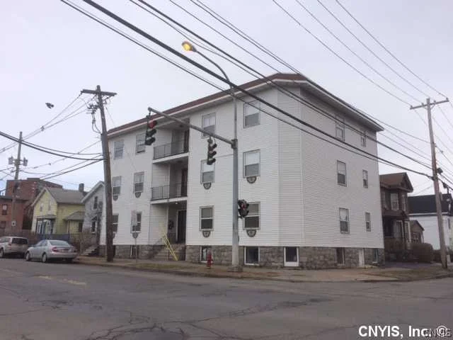 Unit for sale at 202 Catherine Street, Syracuse, NY 13203
