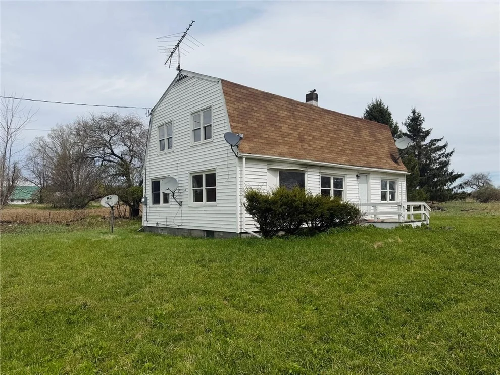 Unit for sale at 129 Hogsback Road, Warren, NY 13439