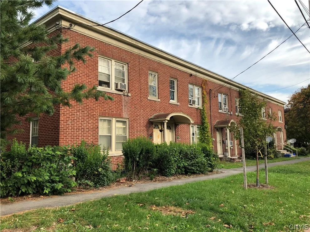 Unit for sale at 327 Beecher Street, Syracuse, NY 13203