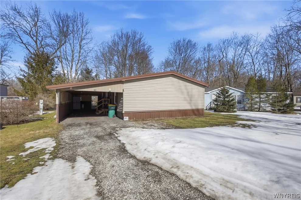 Unit for sale at 29 E Meadow Lane, Yorkshire, NY 14042