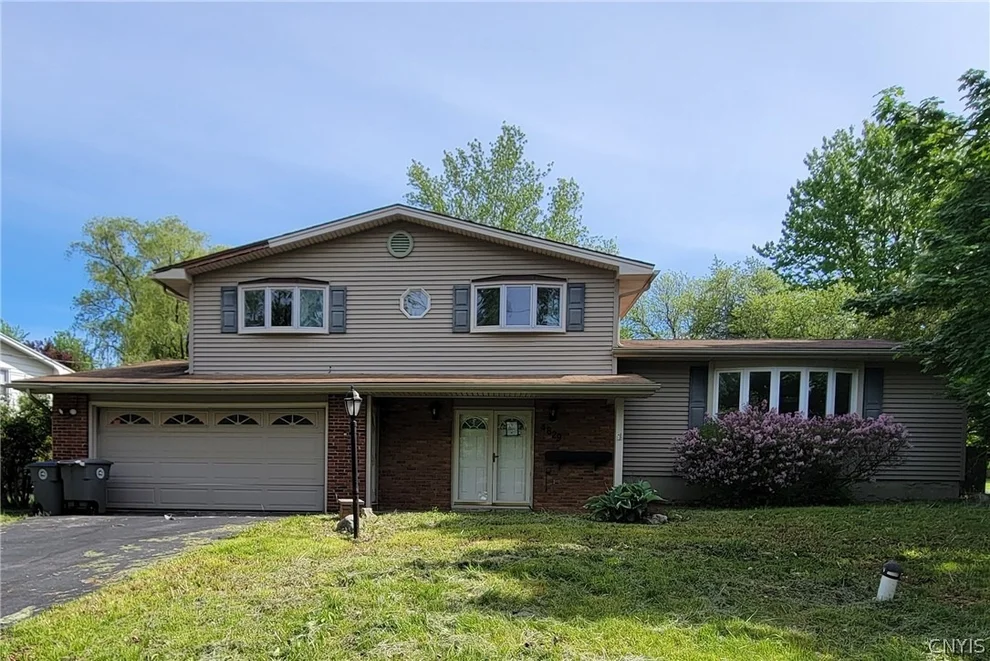 Unit for sale at 4829 Candy Lane, Manlius, NY 13104