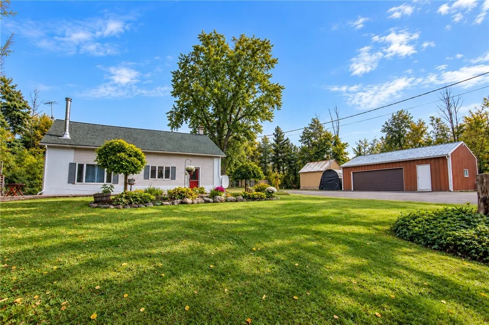 Unit for sale at 4942 Steurrys Rd, Marion, NY 14505