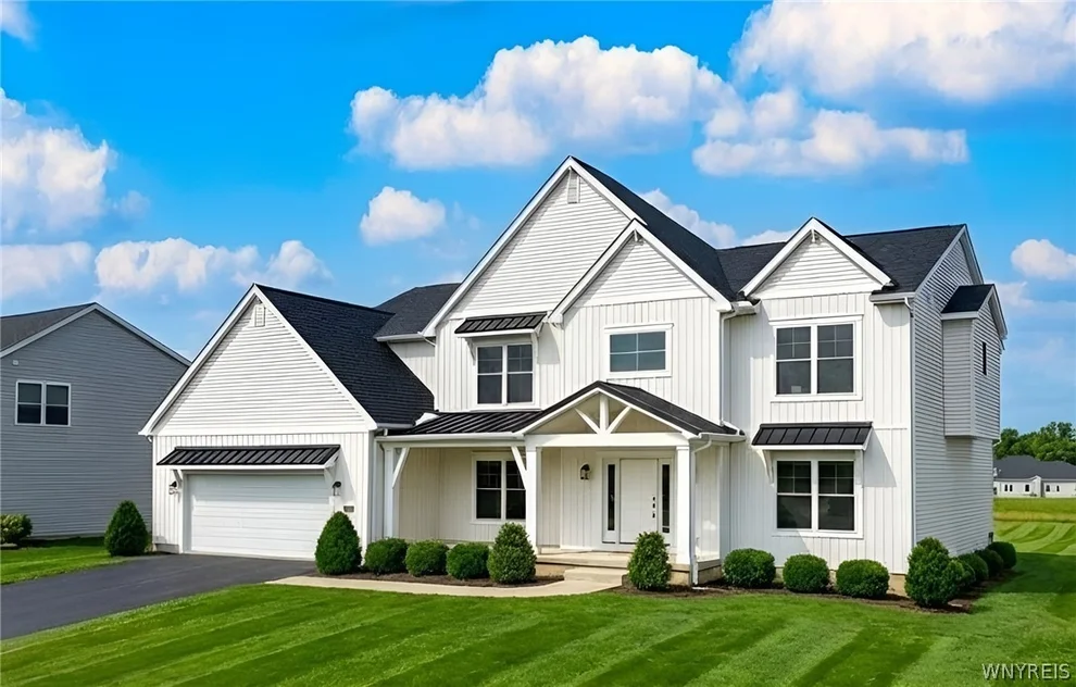 Unit for sale at 5631 Dorothy Circle, Clarence, NY 14032
