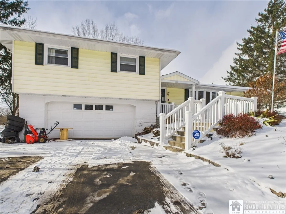 Unit for sale at 935 Queen Street, Olean, NY 14760