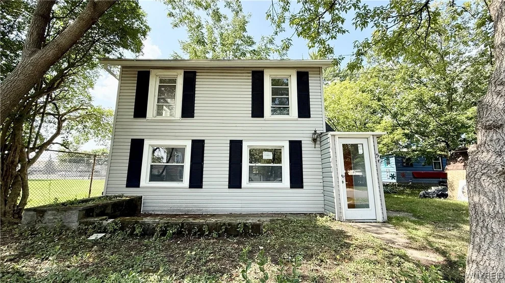 Unit for sale at 533 Adam Street, Tonawanda, NY 14150