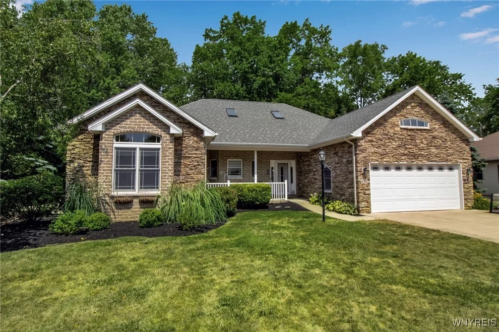 Unit for sale at 654 Chicora Drive, Lewiston, NY 14092