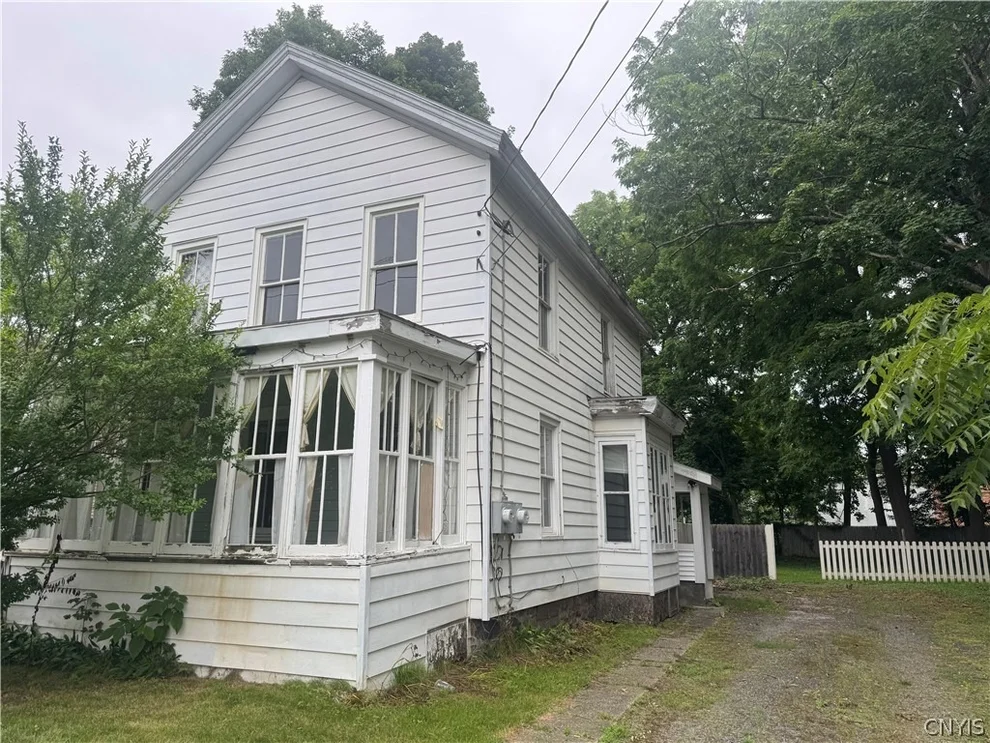 Unit for sale at 32 Broad Street, Gloversville, NY 12078