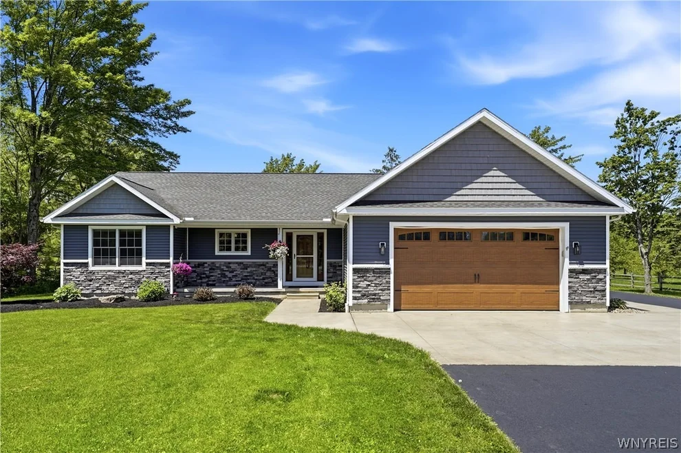 Unit for sale at 1925 Boies Road, Aurora, NY 14170
