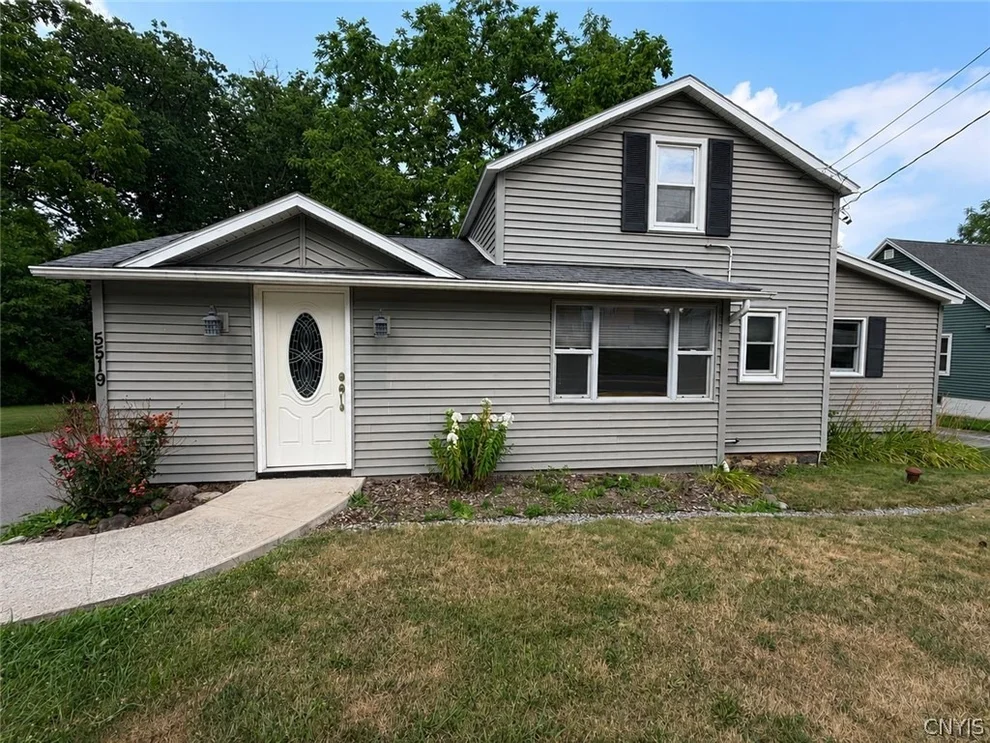 Unit for sale at 5519 Kathan Rd, Cicero, NY 13029