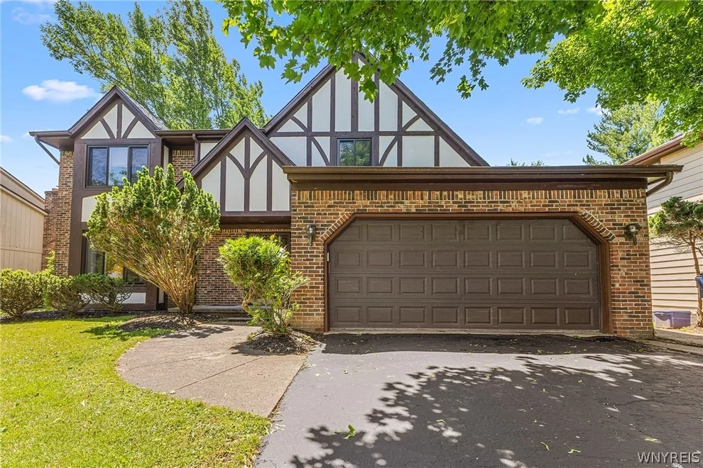 Unit for sale at 47 Windridge Court, Amherst, NY 14221
