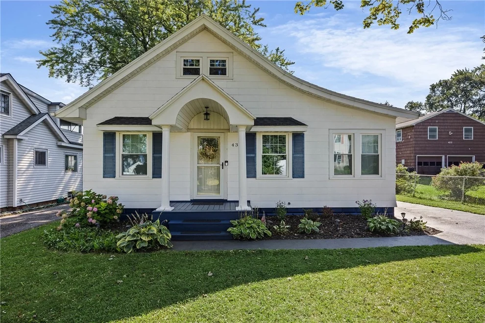 Unit for sale at 434 Crossfield Road, Irondequoit, NY 14609