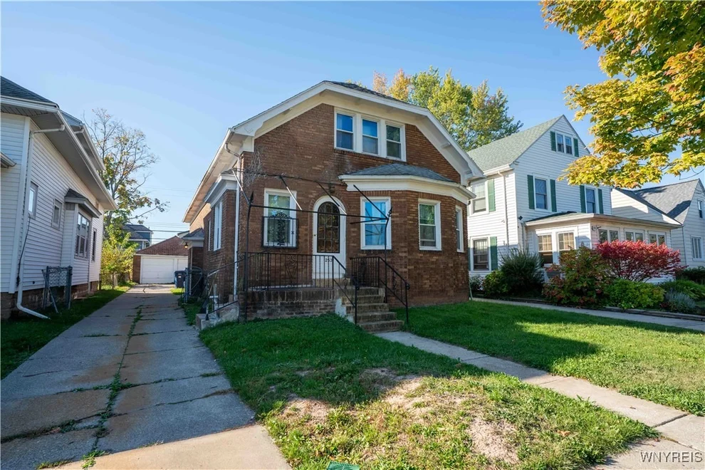 Unit for sale at 253 Winspear Avenue, Buffalo, NY 14215