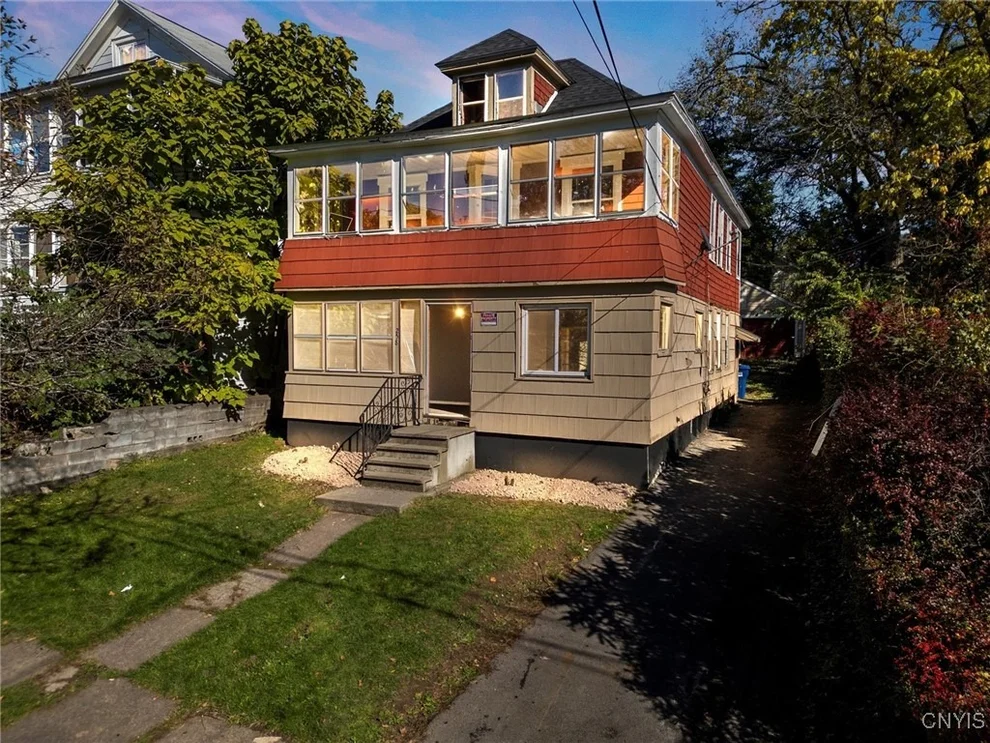 Unit for sale at 258 Woodruff Avenue, Syracuse, NY 13203