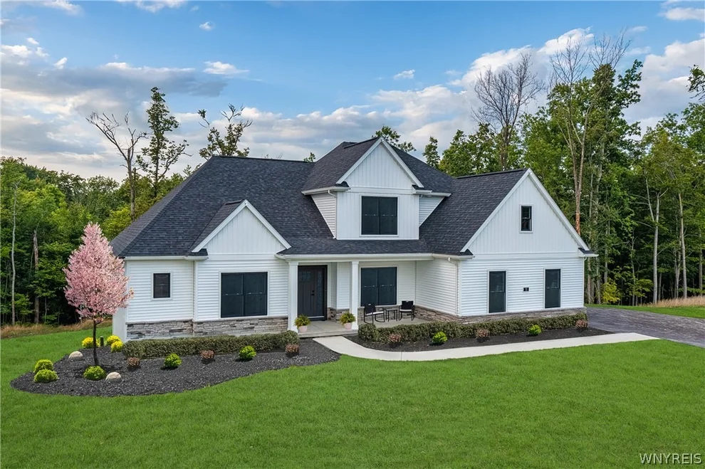 Unit for sale at 67 Woodthrush Trail, Orchard Park, NY 14127