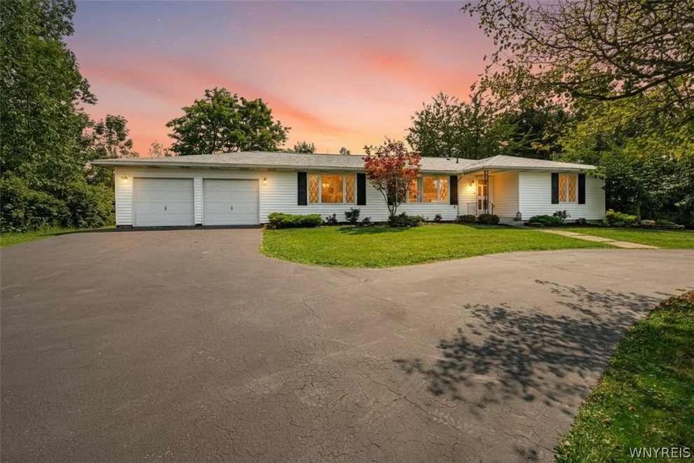 Unit for sale at 69 Schlemmer Road, Lancaster, NY 14086