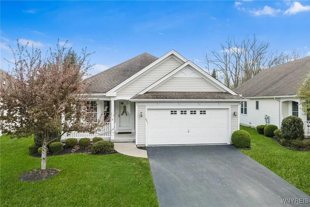 Unit for sale at 80 French Oaks Lane, Amherst, NY 14051