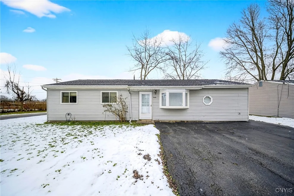 Unit for sale at 7908 Rinaldo Boulevard E, Cicero, NY 13030