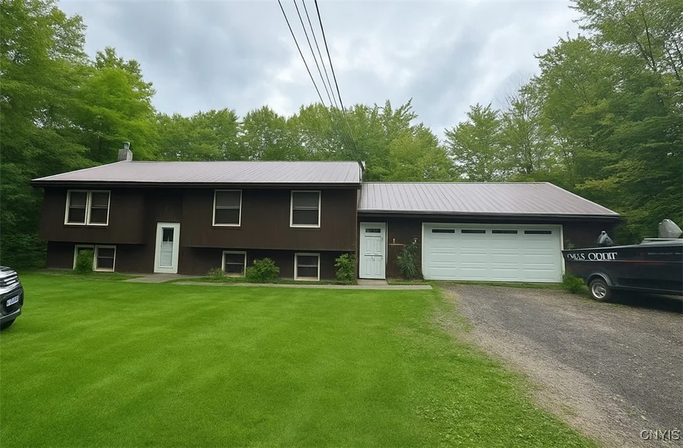 Unit for sale at 9279 Hayes Road, Marcy, NY 13403