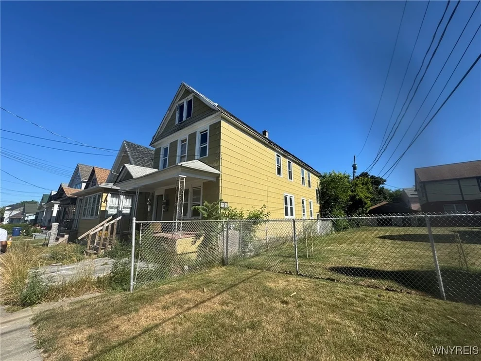 Unit for sale at 246 Oneida Street, Buffalo, NY 14206