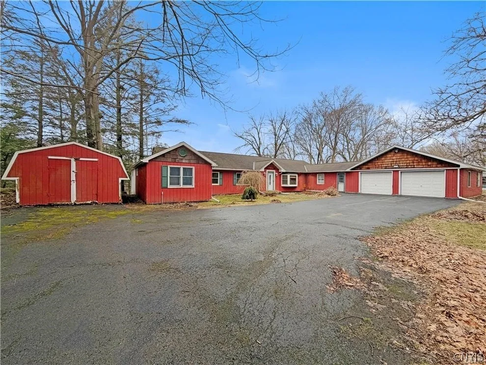 Unit for sale at 3247 County Route 57, Volney, NY 13126