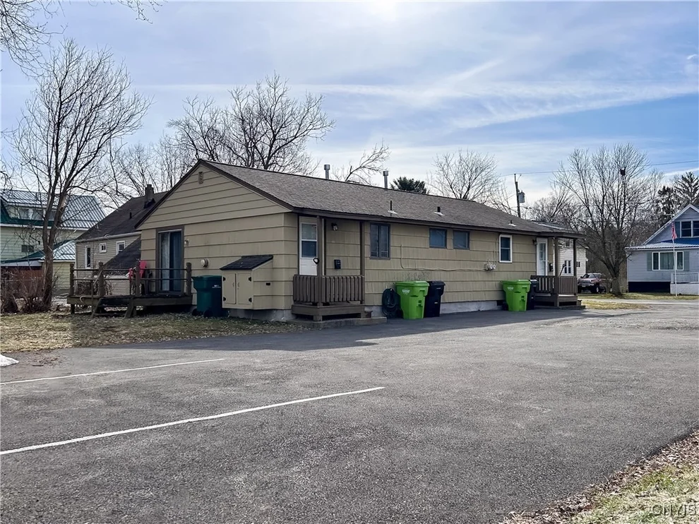 Unit for sale at 202 Westwood Avenue, Salina, NY 13211